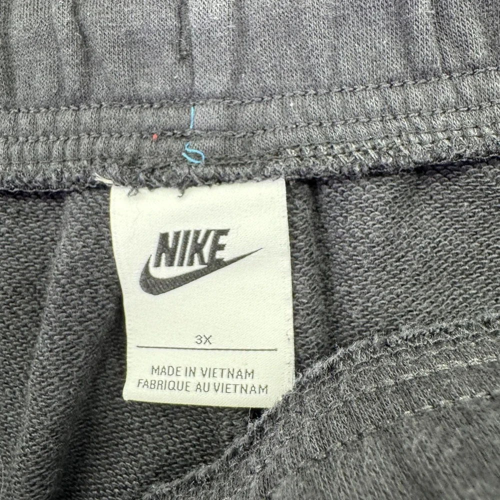 Nike pre owned